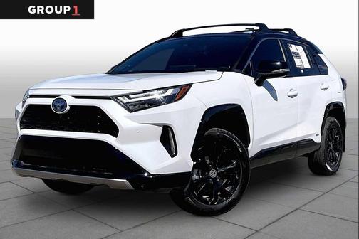 Wind Chill Pearl/Midnight Black Metallic 2024 Toyota RAV4 Hybrid SE