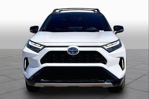 Wind Chill Pearl/Midnight Black Metallic 2024 Toyota RAV4 Hybrid SE