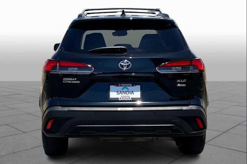 2024 Toyota Corolla Cross XLE