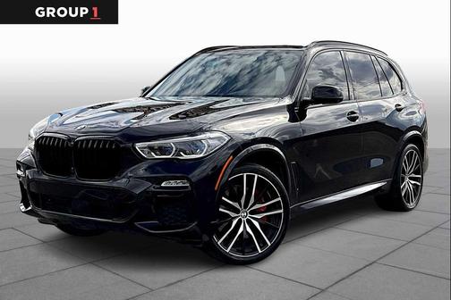 2021 BMW X5 M50i