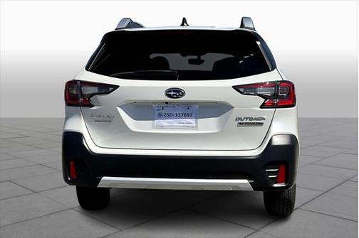2021 Subaru Outback Touring XT
