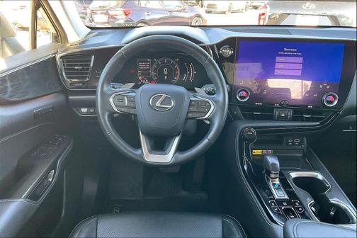 2025 Lexus NX 350 Premium