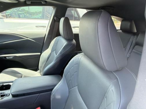 Eminent White Pearl 2025 Lexus RX 350 Premium