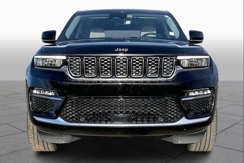 2023 Jeep Grand Cherokee Summit