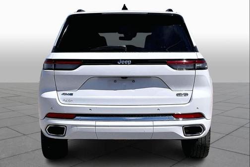 2022 Jeep Grand Cherokee 4xe Overland