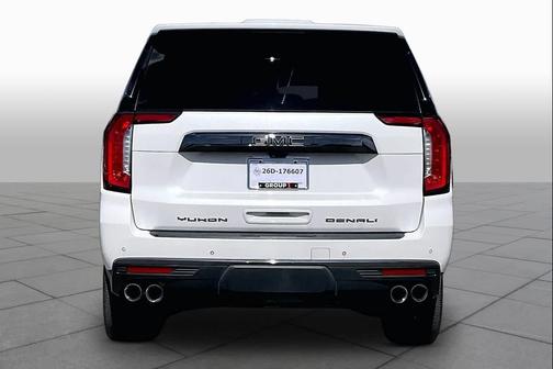 White Frost Tricoat 2023 GMC Yukon XL Denali Ultimate