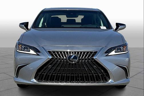 2025 Lexus ES 300h Base
