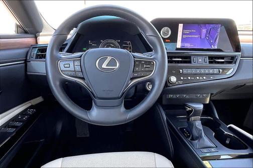 Iridium 2025 Lexus ES 300h Base