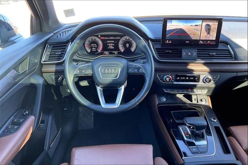2022 Audi Q5 45 S line Prestige