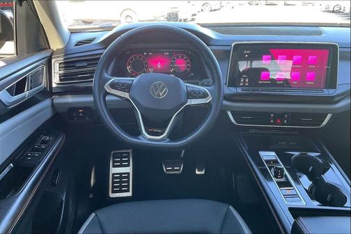 2024 Volkswagen Atlas 2.0T SE w/Technology 4MOTION