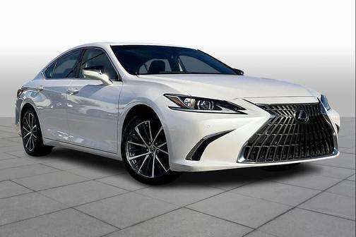 2025 Lexus ES 300h Base