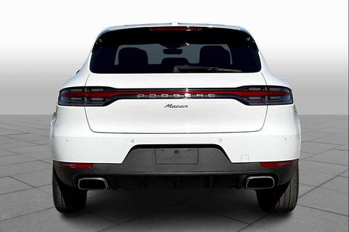 2021 Porsche Macan AWD