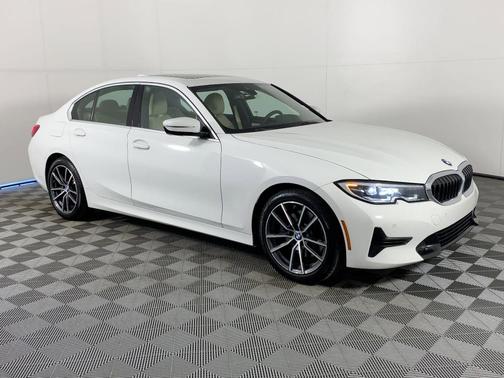 2020 BMW 330 i