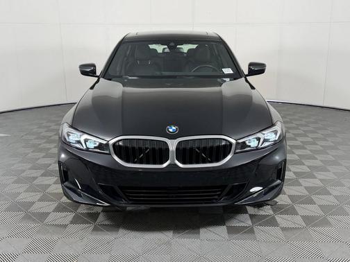Black Sapphire Metallic 2024 BMW 330 i