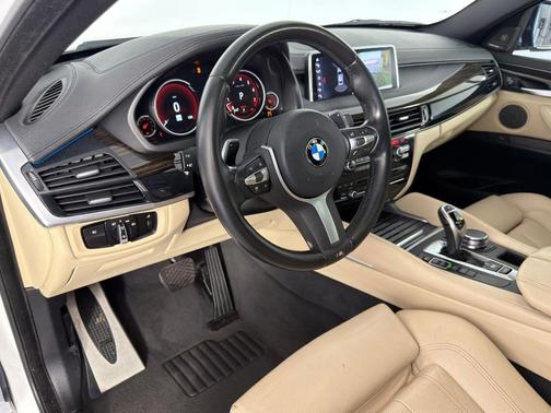 2019 BMW X6 sDrive35i