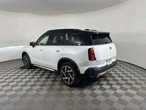 2025 MINI Countryman S