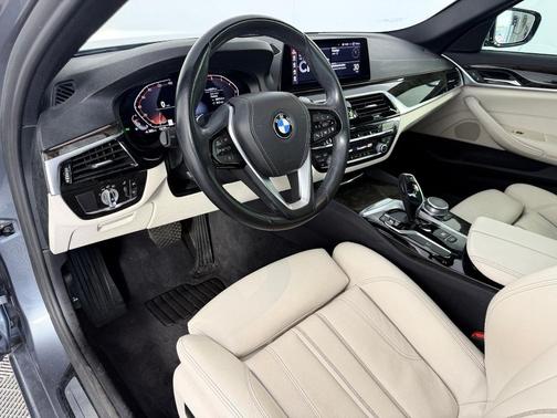 Bluestone Metallic 2020 BMW 530 i