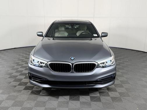 Bluestone Metallic 2020 BMW 530 i