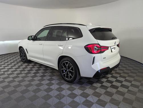 2023 BMW X3 M40i