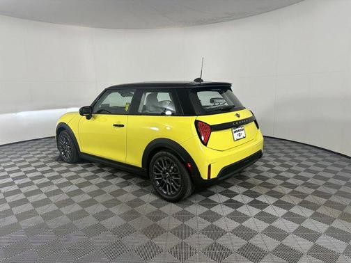 2025 MINI Hardtop S