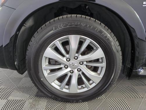 2017 INFINITI QX80 Base