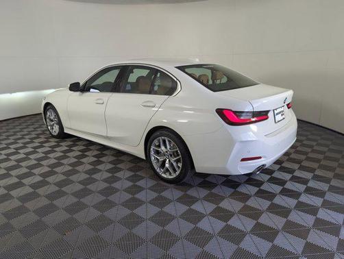 2025 BMW 330 i