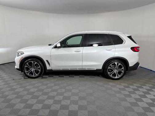2021 BMW X5 sDrive40i