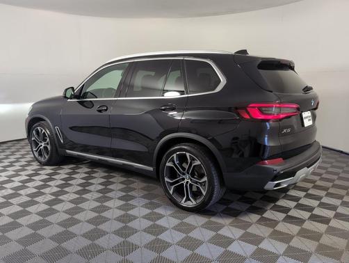 2023 BMW X5 sDrive40i