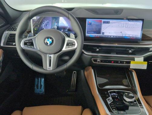 2026 BMW X6 M60i