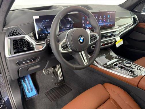 2026 BMW X7 M60i