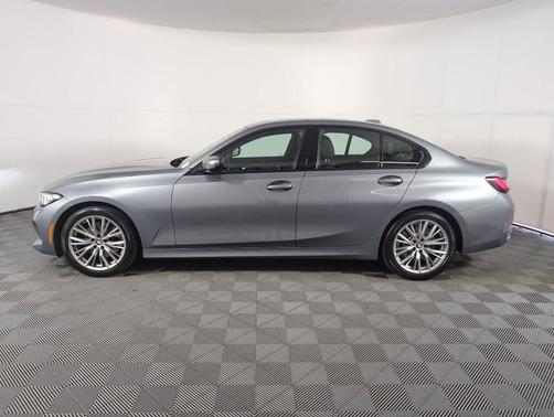 2023 BMW 330 i