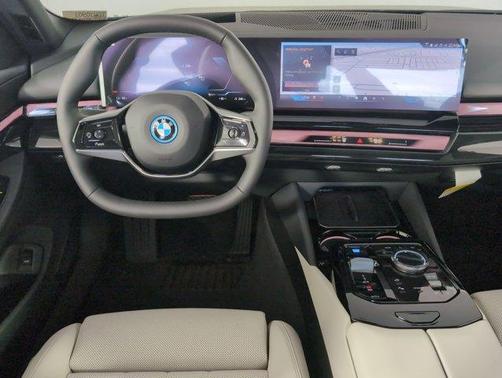 2026 BMW i5 eDrive40