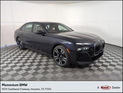 2025 BMW 760 760i xDrive