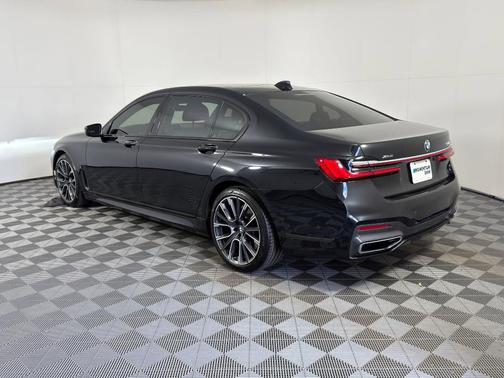 2020 BMW 750 i xDrive