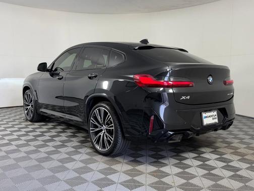 2023 BMW X4 xDrive30i