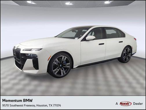 2026 BMW 740 i