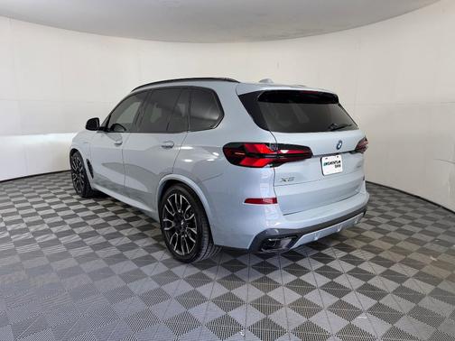 Gray Metallic 2025 BMW X5 PHEV xDrive50e