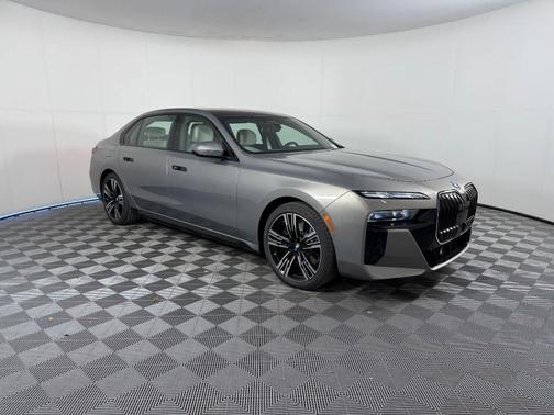Gray Metallic 2026 BMW 760 760i xDrive