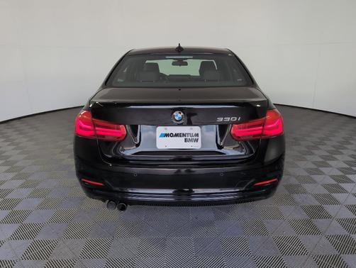 2017 BMW 330 i