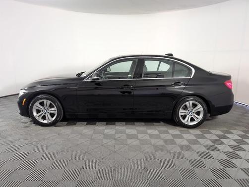 2017 BMW 330 i