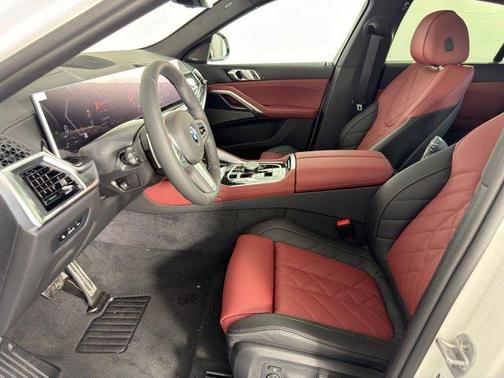 2026 BMW X6 xDrive40i