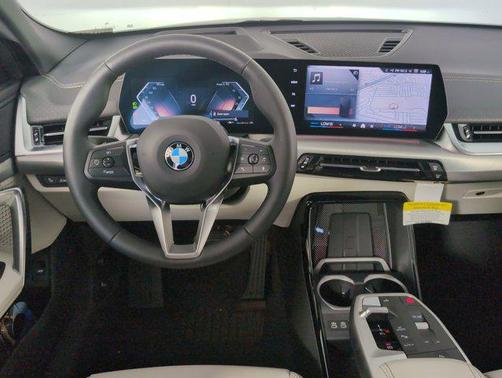 2026 BMW X2 xDrive28i