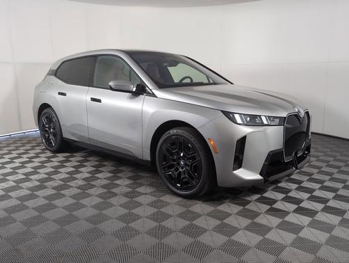 2026 BMW iX xDrive45