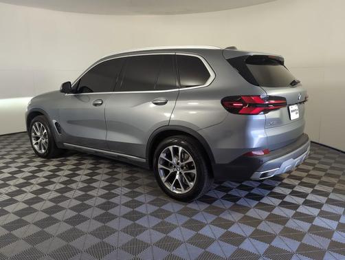 2025 BMW X5 sDrive40i