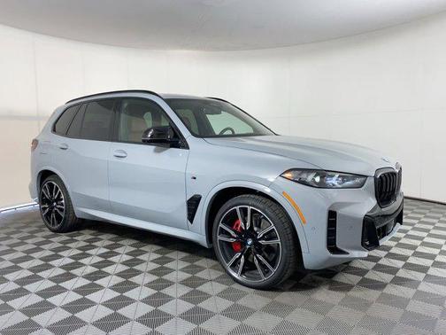 2026 BMW X5 M60i