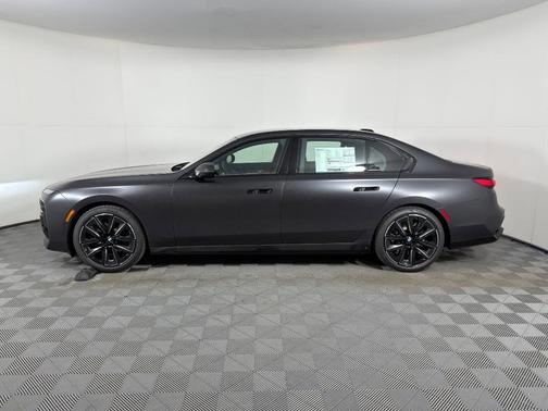 2026 BMW 760 760i xDrive