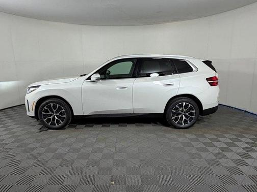 Mineral White Metallic 2026 BMW X3 30 xDrive