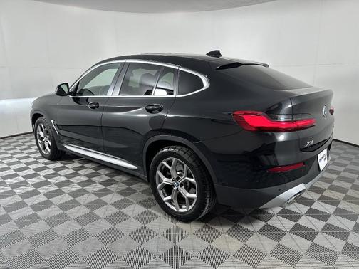 2024 BMW X4 xDrive30i