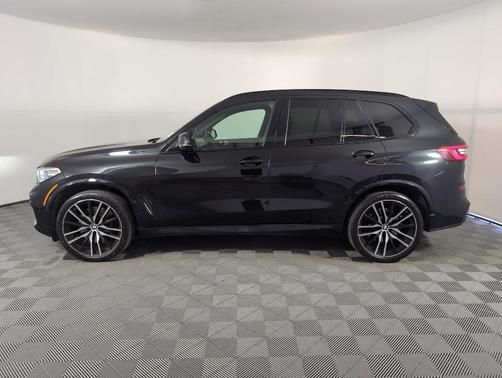 2020 BMW X5 M50i