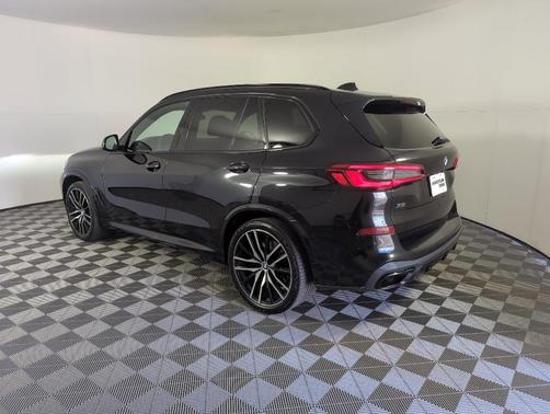 2020 BMW X5 M50i